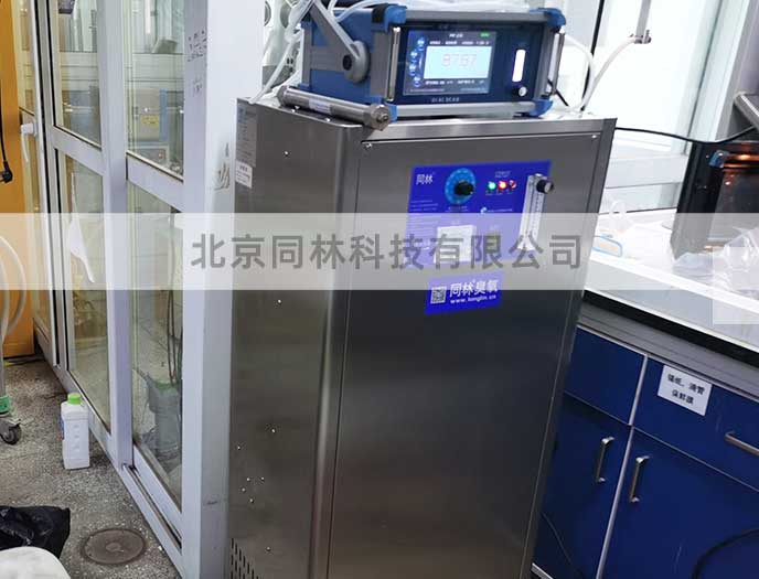 某大學(xué)臭氧發(fā)生器一體機測試現(xiàn)場